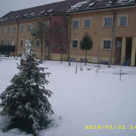 Pulaskiego * Konstancin-Jeziorna