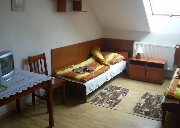 Pulaskiego * كونستانتين يوجورنا