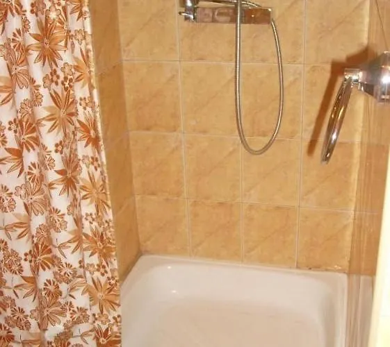 بيت ريفي Pulaskiego كونستانتين يوجورنا