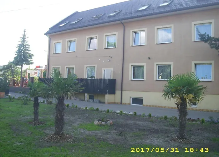 Pulaskiego كونستانتين يوجورنا