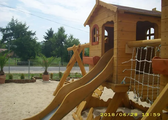 بيت ريفي Pulaskiego كونستانتين يوجورنا