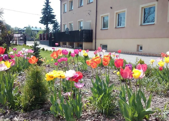 Pulaskiego كونستانتين يوجورنا