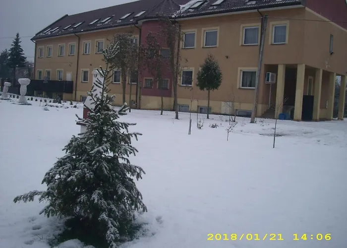 Pulaskiego * كونستانتين يوجورنا